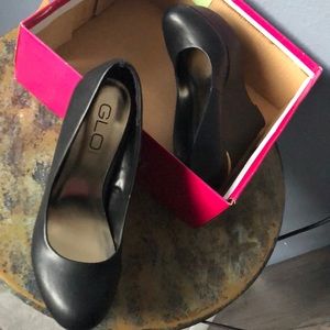 Black and gold glow Jean high heels